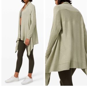 Lululemon Cashlu Sweater Wrap- S